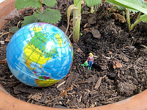 Small People: Planet Earth