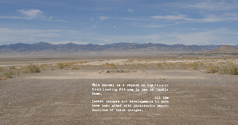 Lukas Marxt, Loading Pit_revised, 2022, Video, 8:22 Min., Erzählerin: Julia Scher